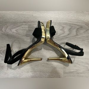 Clubhouse ready shoes！ Shining and Gorgeous！